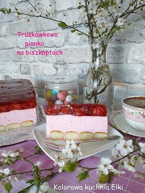 Pianka truskawkowa na biszkoptach