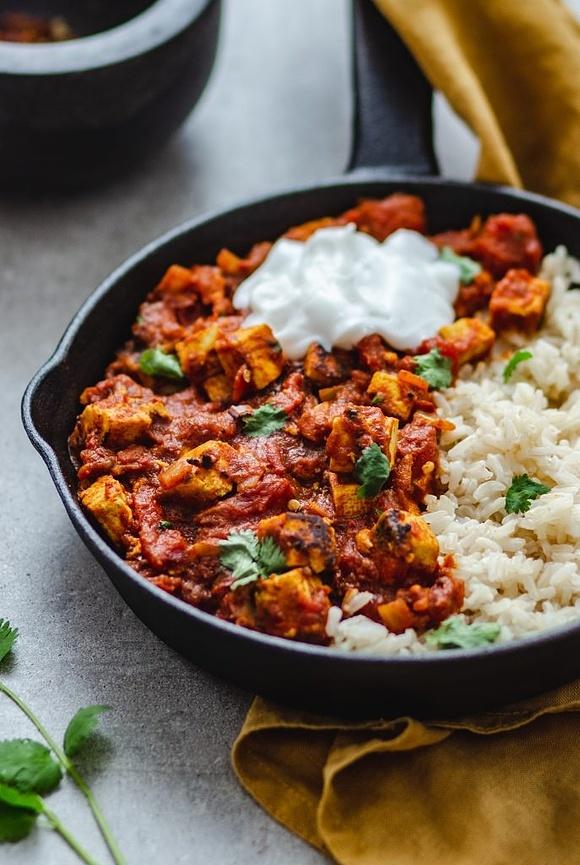 Tofu tikka masala - przepis na wegetariański curry z tofu