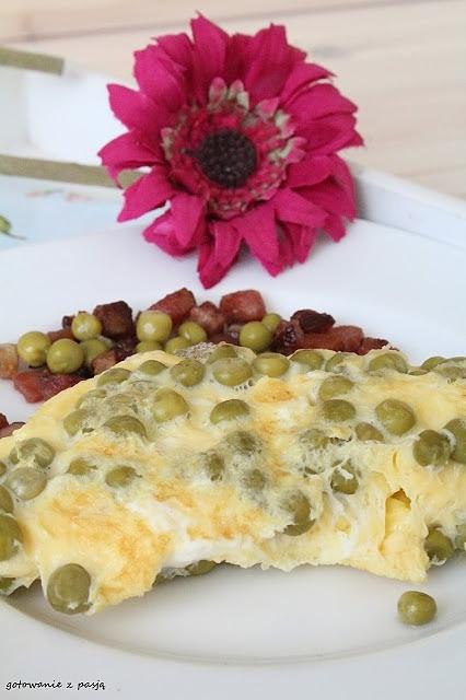 Omlet z groszkiem