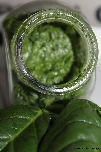 Pesto ze szpinaku