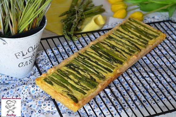 Tarta ze szparagami