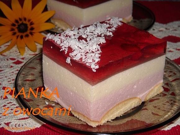 Pianka z owocami
