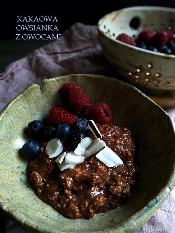 Kakaowa owsianka śniadaniowa zdrowa i pyszna