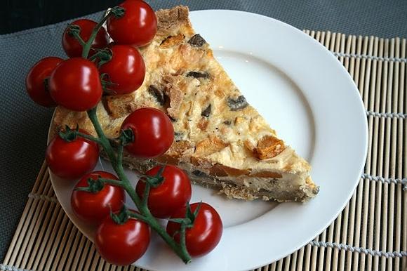 Quiche z dynią i serem brie