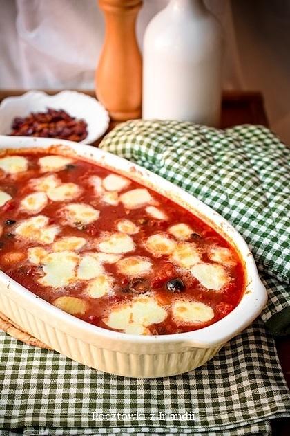 Gnocchi zapiekane z sosem Puttanesca