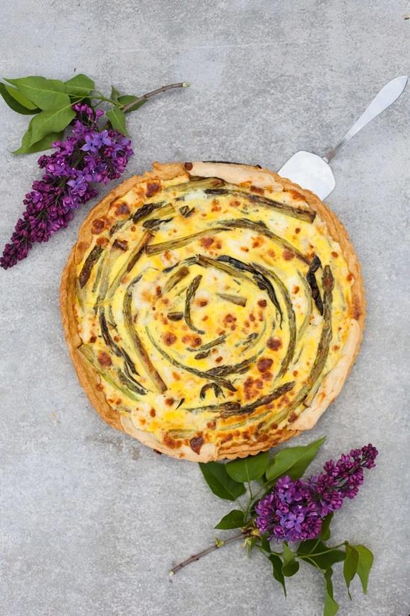 Tarta ze szparagami