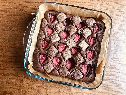 Obłędne brownie z truskawkami