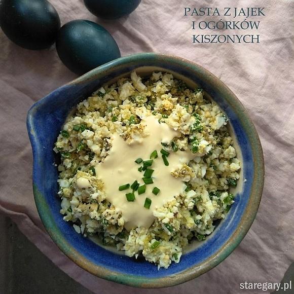 Pasta z jajek i ogórków kiszonych