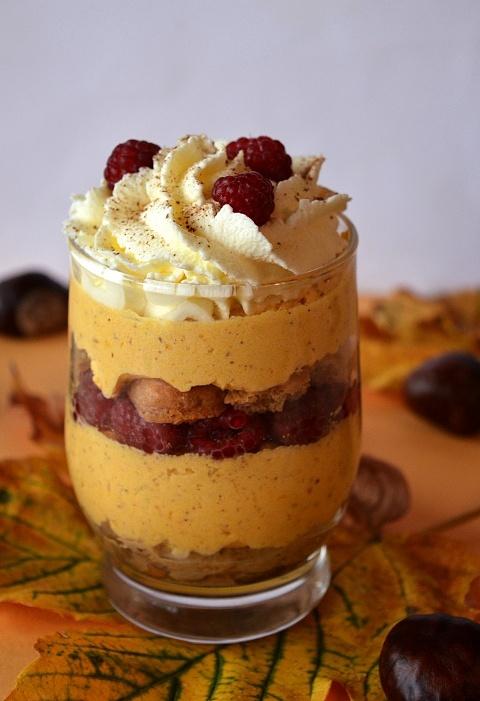 Dyniowe tiramisu z malinami