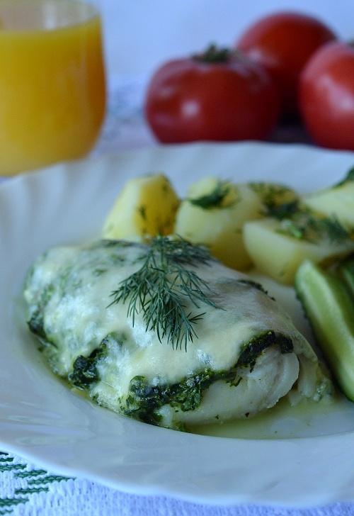 Ryba zapiekana pod szpinakiem i mozzarellą