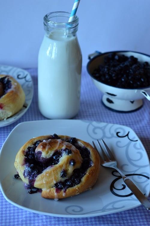 Jagodowe ślimaczki z mascarpone