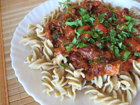 Makaron z tuńczykiem po meksykańsku