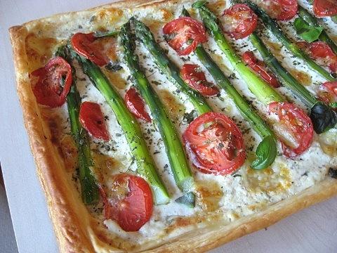 Tarta z zielonymi szparagami