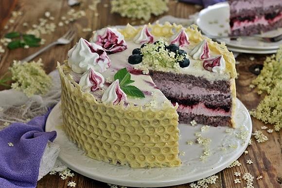 Tort Czarny Bez