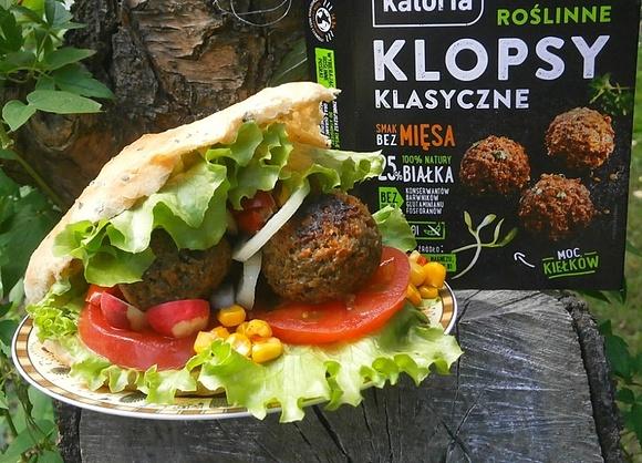 Roślinne klopsy klasyczne