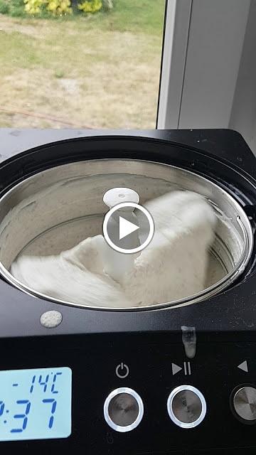 Keto lody słonecznikowe