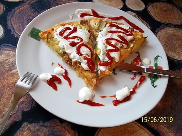 Pizza z tuńczykiem