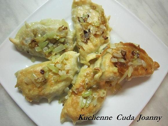 Pierogi z kapustą i grzybami - wersja 2 z cienkim ciastem