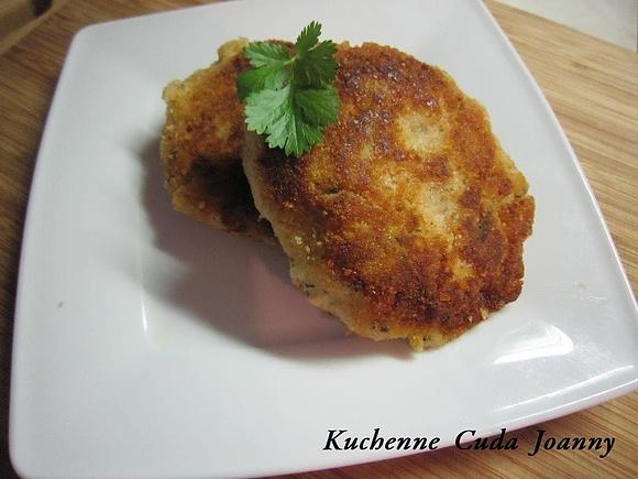 Kotlety z kalafiora z parmezanem