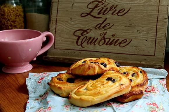Pain aux raisins