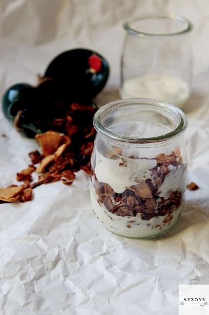 Domowa granola – podstawowy przepis na zdrowe śniadanie