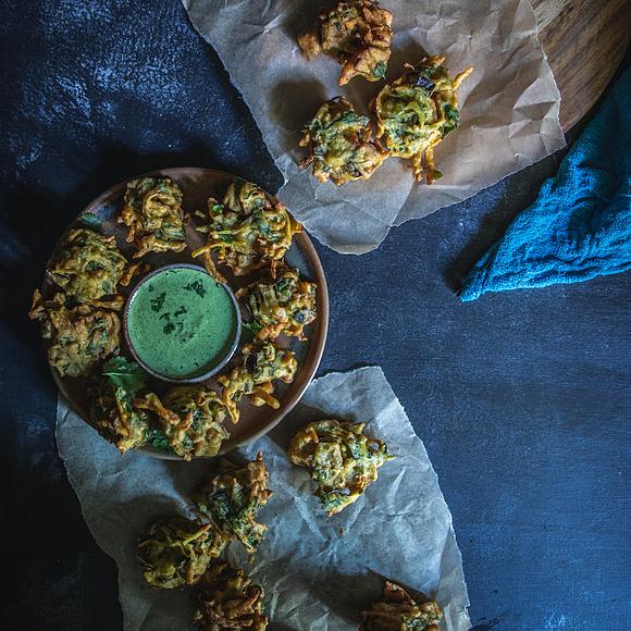 Pakora – warzywa smażone w mące besan
