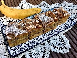 Bananowiec – Ciasto z bananami i kruszonką