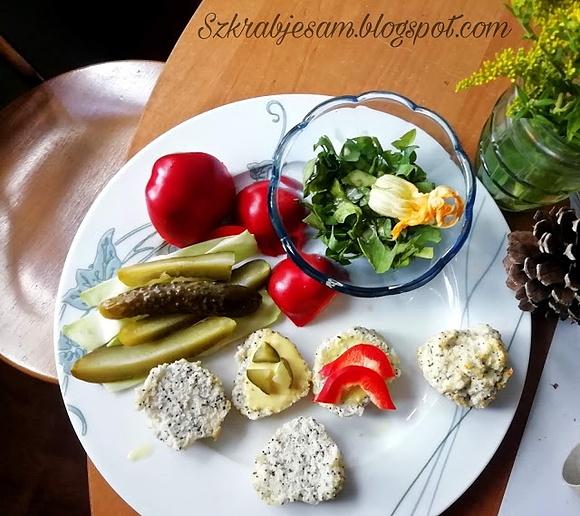 Keto bułeczki z makiem bez cukru, glutenu i laktozy