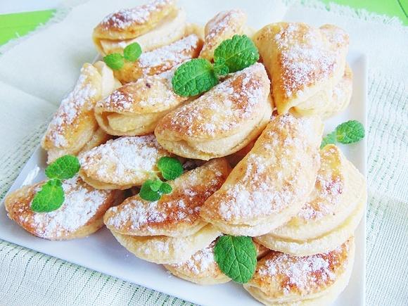 Ciasteczka serowe z jabłkami