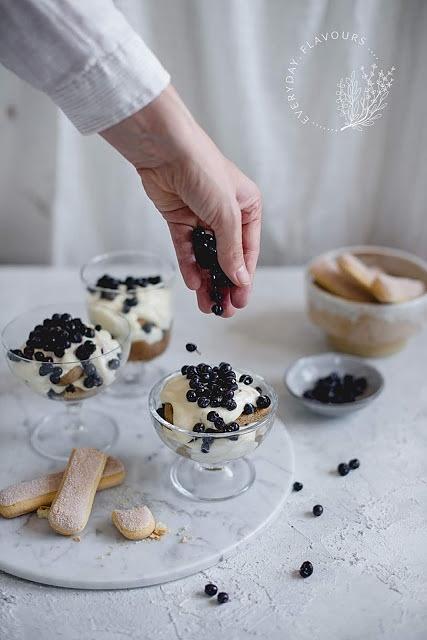 Tiramisu z jagodami