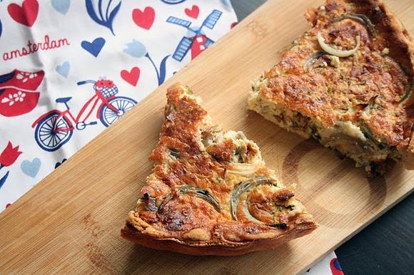 Quiche z cukinią i boczkiem
