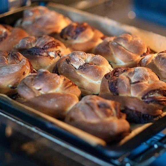 Drożdżówki z Nutellą