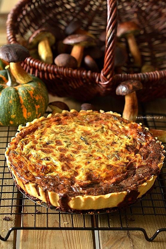 Krucha tarta grzybowa