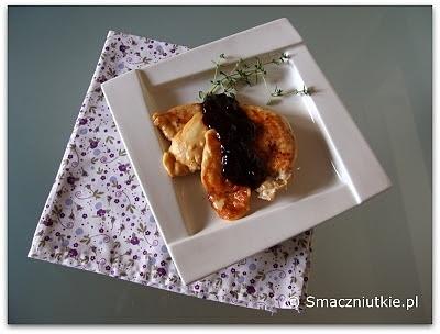Filet z grilla z oscypkiem i konfiturą z czarnej porzeczki