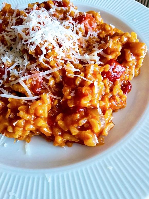 Risotto z pieczoną papryką