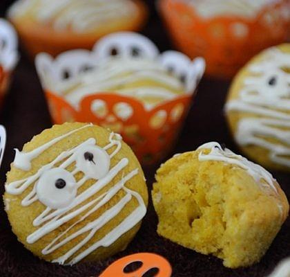 Muffiny mumie na Halloween – straszne upiorne babeczki