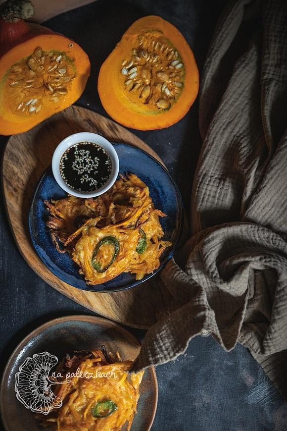 Placuszki dyniowe Neulgeun Hobakjeon