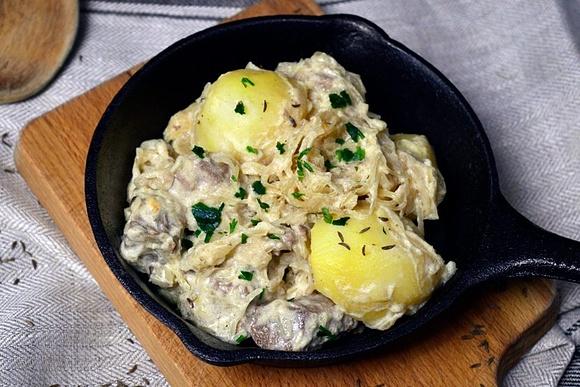 Ragout z kiszoną kapustą