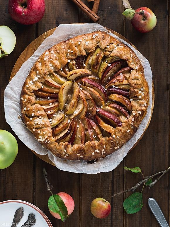Orkiszowe galette z jabłkami