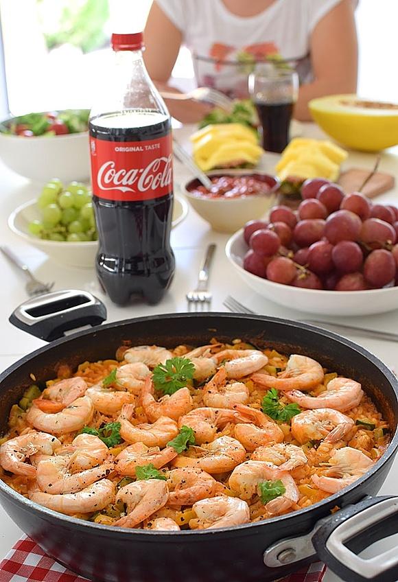 Paella mixta z kurczakiem i krewetkami