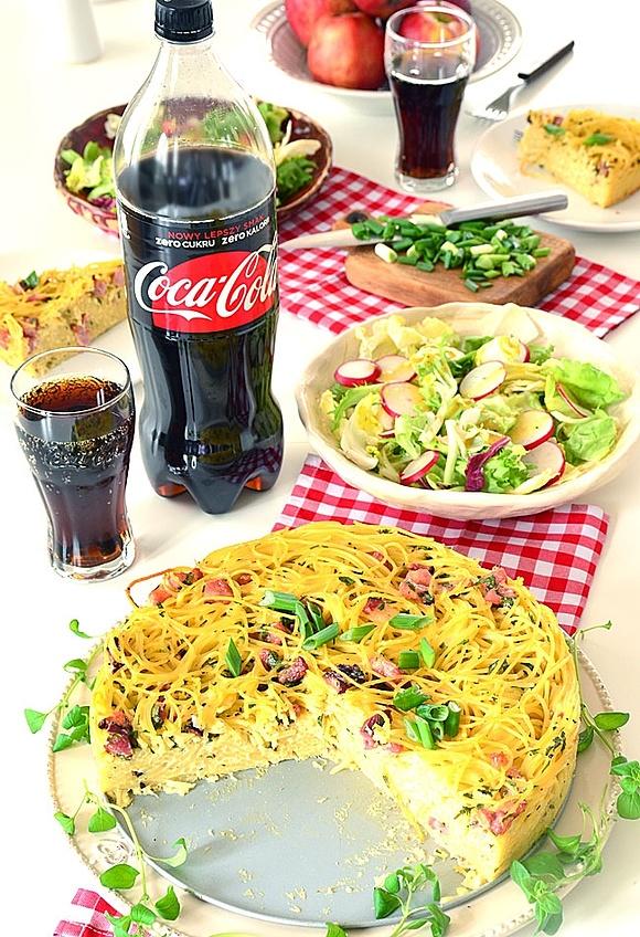 Makaronowy torcik ala carbonara