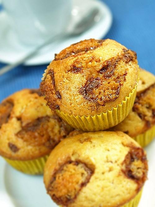 Muffiny z batonami Bounty i wanilią