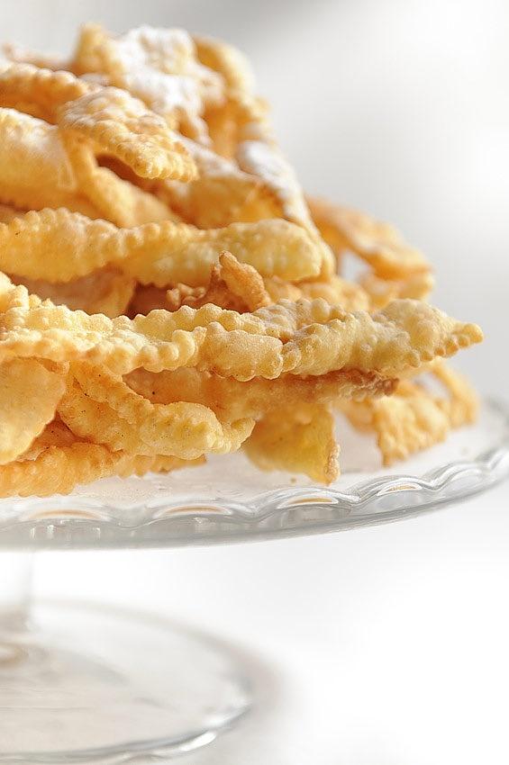 Faworki chrust kruche i delikatne najlepszy przepis