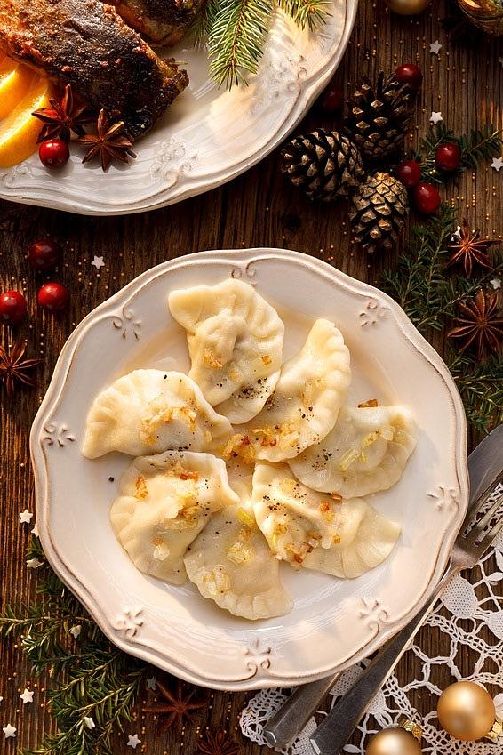 Pierogi z kapustą i grzybami