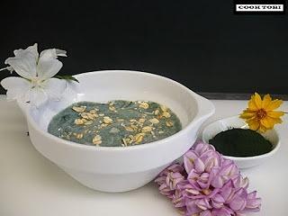 Spirulina z jogurtem - najlepsze śniadanie