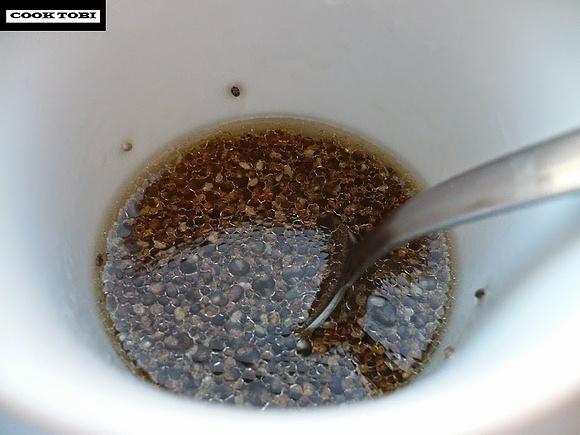 Dressing do sałatek z nasionami chia i zieloną herbatą