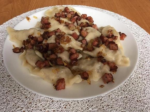 Pierogi z kaszą gryczaną i twarogiem