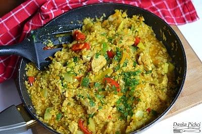Kasza bulgur z warzywami i kurczakiem
