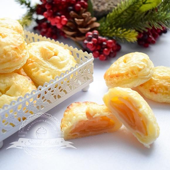 Mini szarlotki w cieście francuskim