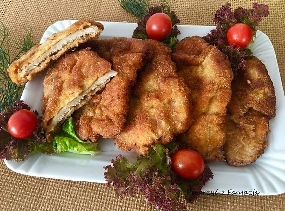 Kotlet schabowy marynowany w majonezie i sosie sojowym